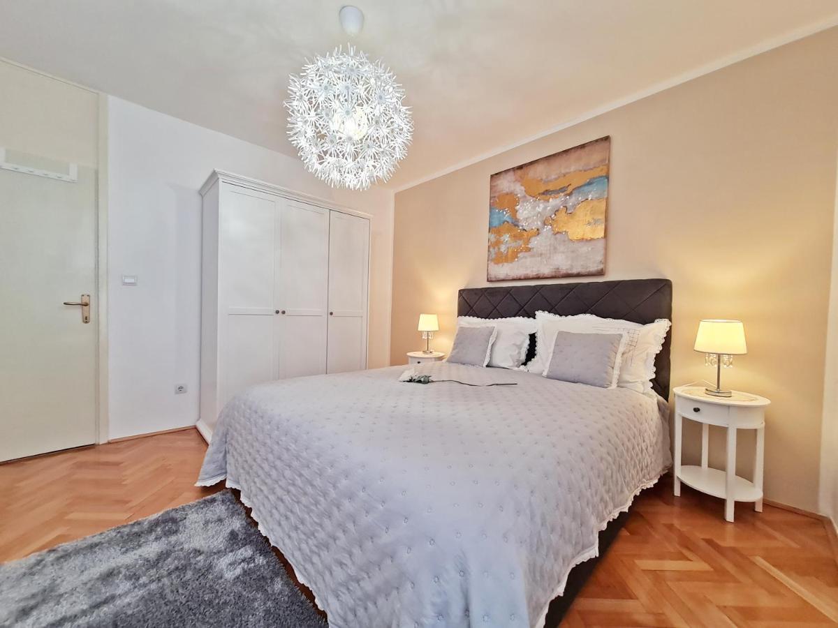 Beach Apartment Ivana Omiš Екстериор снимка
