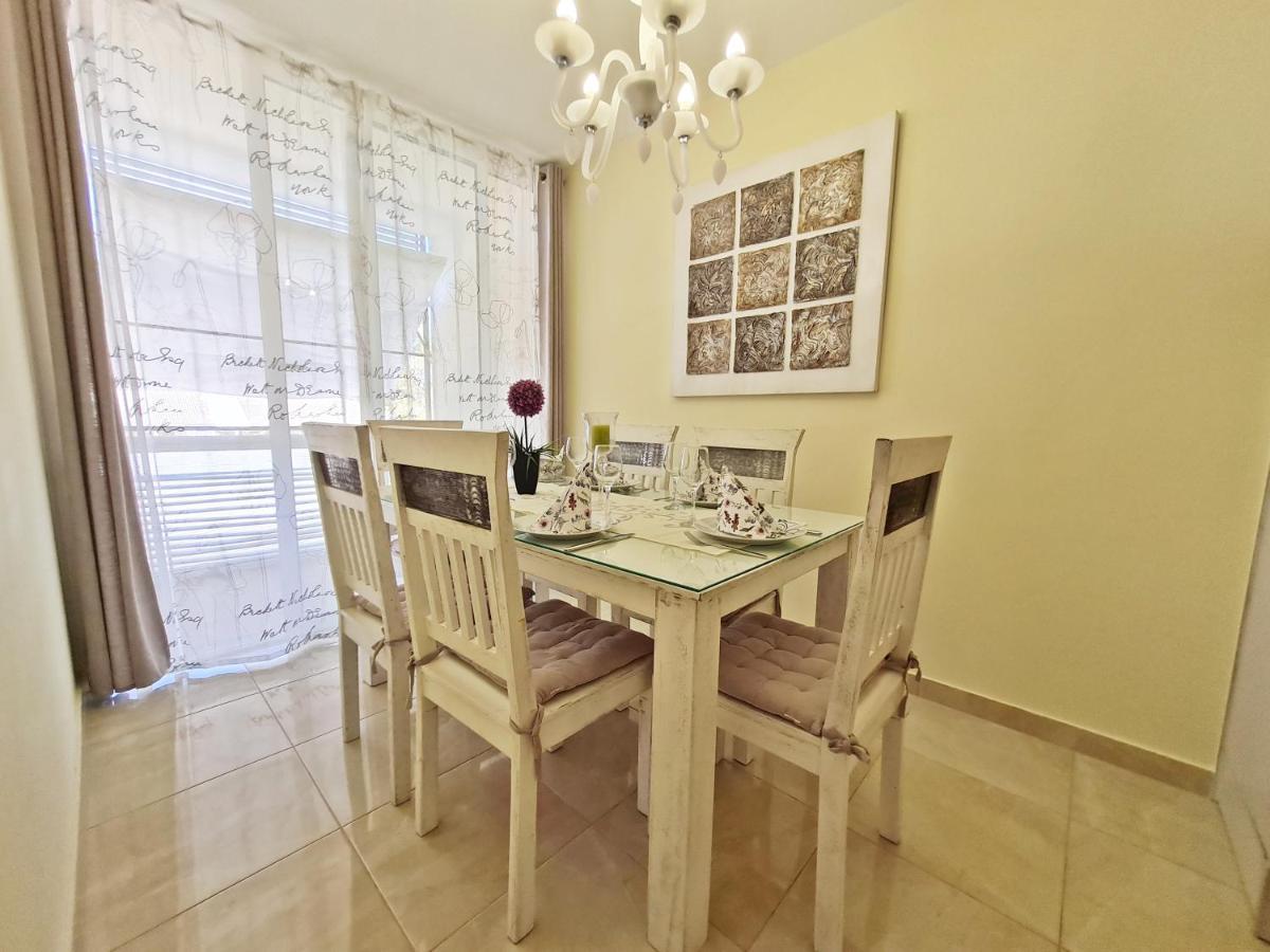 Beach Apartment Ivana Omiš Екстериор снимка