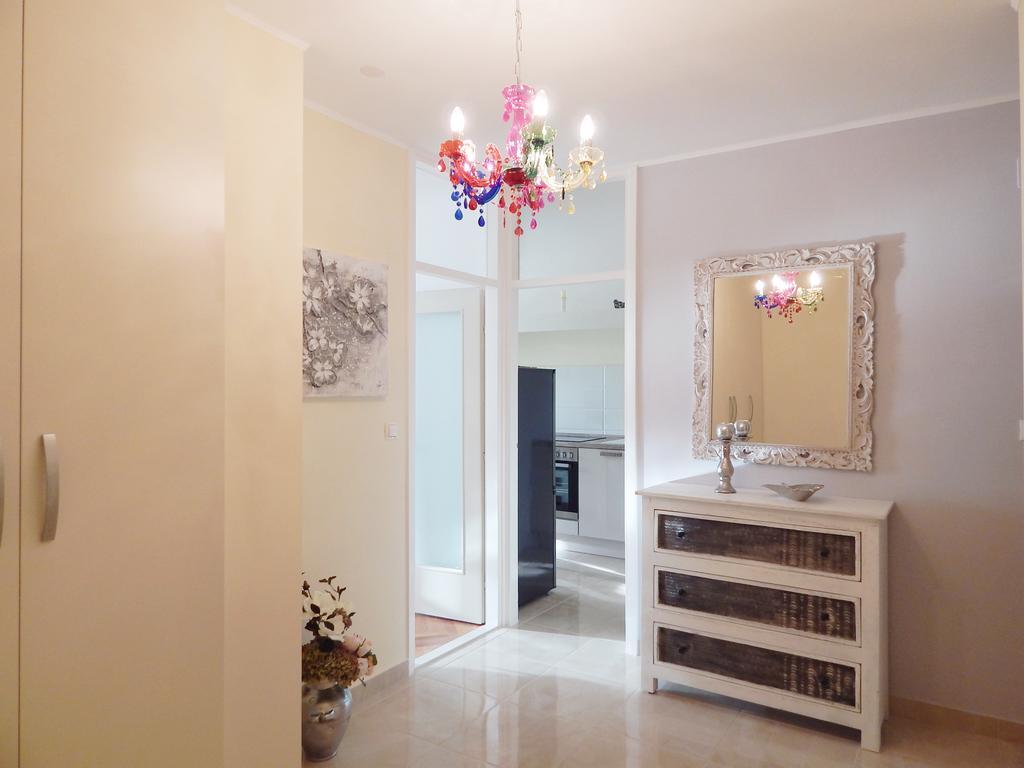 Beach Apartment Ivana Omiš Стая снимка