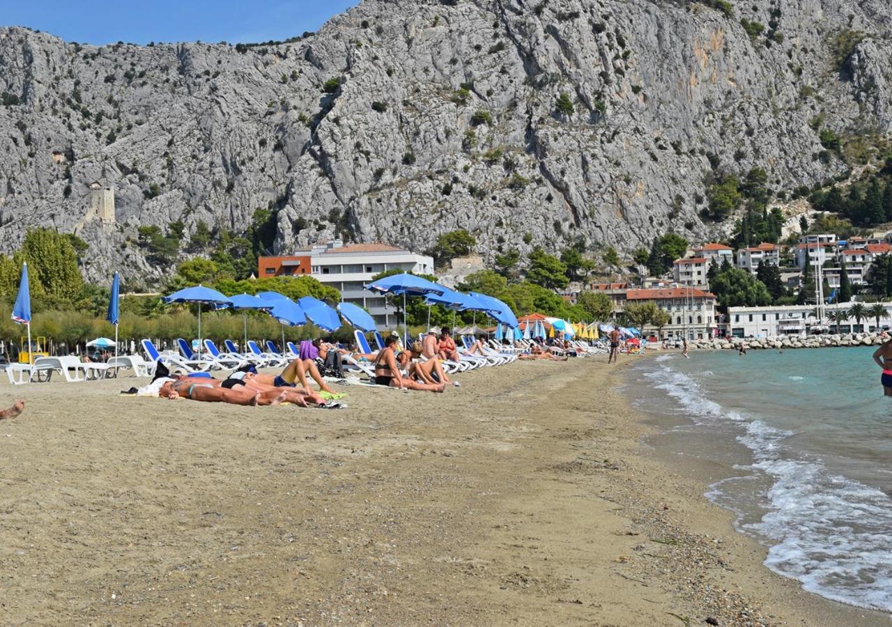 Beach Apartment Ivana Omiš Екстериор снимка